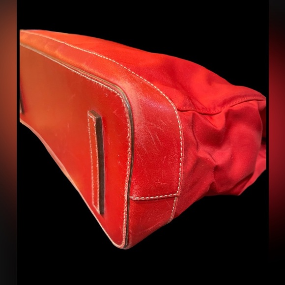 Vintage 2000s Prada Tessuto Shoulder Handbag Purse Nylon Leather Trim Red EUC - Picture 6 of 11